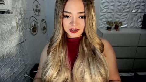 Snapshot of gorgeousamandarose chatting on September 2025 02:26:01 AM Amanda rose online show from September 2025 02:26:01 AM