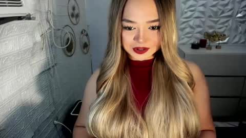 Snapshot of gorgeousamandarose chatting on September 2025 11:53:02 PM Amanda rose online show from September 2025 11:53:02 PM