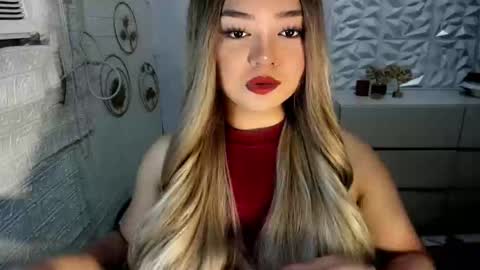 Snapshot of gorgeousamandarose chatting on October 2025 03:12:02 AM Amanda rose online show from October 2025 03:12:02 AM