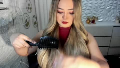 Snapshot of gorgeousamandarose chatting on October 2025 02:09:02 AM Amanda rose online show from October 2025 02:09:02 AM