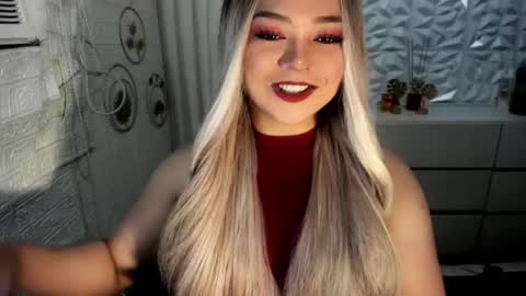 Snapshot of gorgeousamandarose chatting on October 2025 01:47:01 AM Amanda rose online show from October 2025 01:47:01 AM