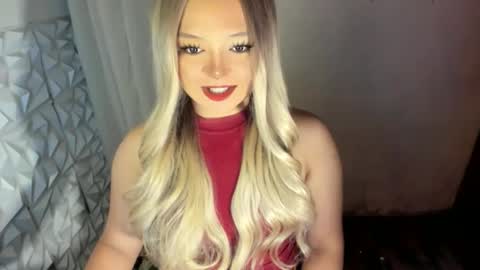 Snapshot of gorgeousamandarose chatting on May 2026 06:18:02 AM Amanda rose online show from May 2026 06:18:02 AM