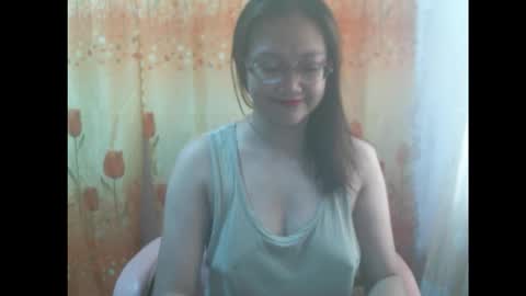gorgeousmama online show from October 2025 02:09:02 AM