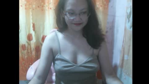 gorgeousmama online show from October 2025 12:17:02 PM