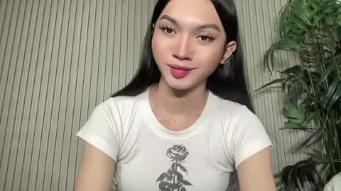 D I A N A online show from April 2026 05:27:01 PM