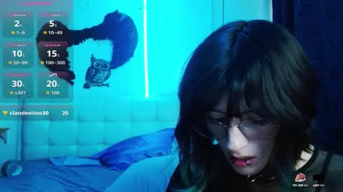 goth_minerva online show from September 2025 01:45:01 PM