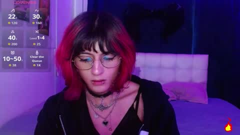 goth_minerva online show from October 2025 02:24:02 PM