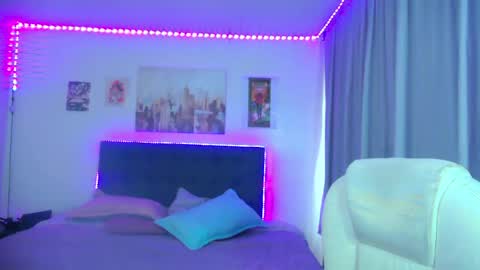goth_minerva online show from May 2026 01:49:01 PM
