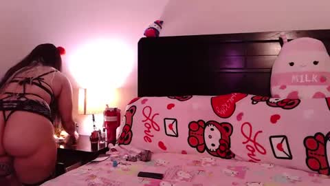 Snapshot of gothbaby305 chatting on February 2026 02:10:02 AM gothbaby305 online show from February 2026 02:10:02 AM