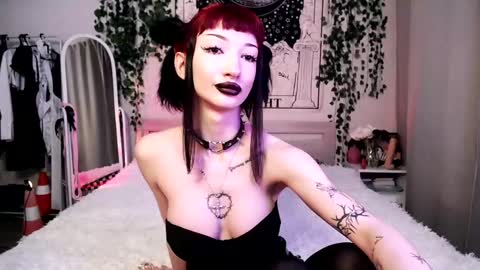 Snapshot of gothdesss chatting on February 2025 04:36:01 AM online show from February 2025 04:36:01 AM