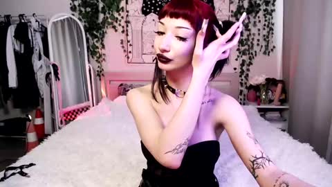 Snapshot of gothdesss chatting on February 2025 07:38:01 AM online show from February 2025 07:38:01 AM