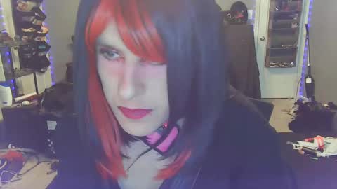 Snapshot of gothic123451 chatting on January 2025 04:16:02 PM Victoriana online show from January 2025 04:16:02 PM