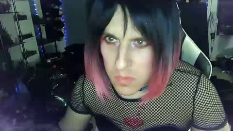 Snapshot of gothic123451 chatting on January 2025 12:57:01 AM Victoriana online show from January 2025 12:57:01 AM