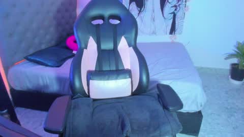 Snapshot of gothic9goddes chatting on May 2026 11:43:02 PM GG online show from May 2026 11:43:02 PM
