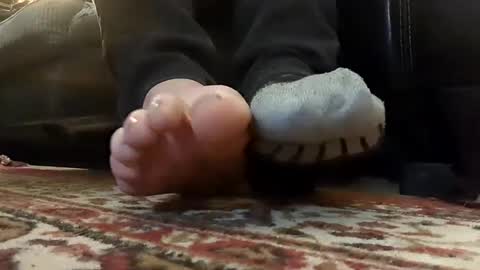 Snapshot of gothicfeetfantasies chatting on January 2025 09:46:02 PM Mistress Mommy Godess online show from January 2025 09:46:02 PM