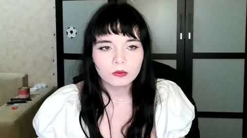gothickq online show from July 2026 06:00:01 PM