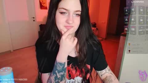 traumfrau Kira angel face devil eyes I SELL A LOT VIDEO IN GALLERY online show from November 2025 11:37:02 PM