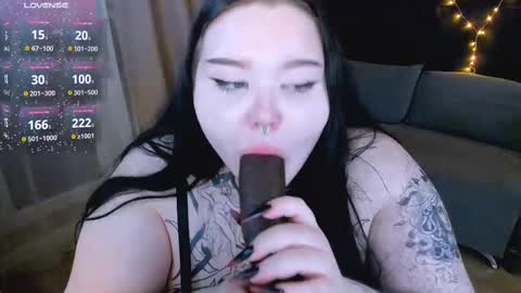 Snapshot of gotic_pie chatting on February 2025 10:15:01 PM Elina start 800 pm GMT online show from February 2025 10:15:01 PM
