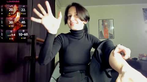 Emma online show from September 2025 06:09:02 PM