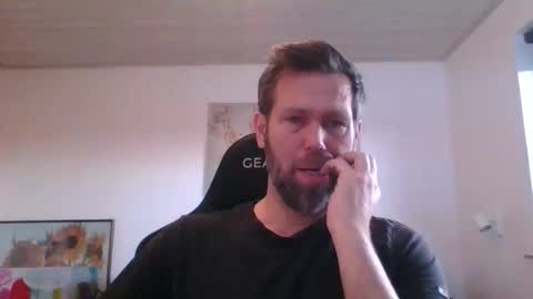 Snapshot of gottalop chatting on November 2025 02:18:01 PM gottalop online show from November 2025 02:18:01 PM