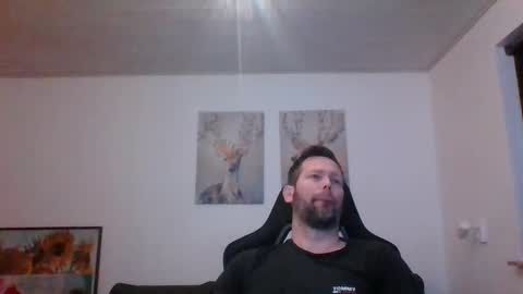 Snapshot of gottalop chatting on December 2025 07:37:01 AM gottalop online show from December 2025 07:37:01 AM