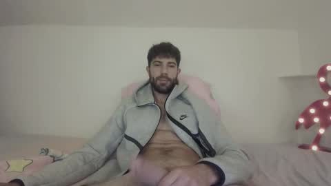 gottalovelatinas online show from May 2026 10:36:01 AM