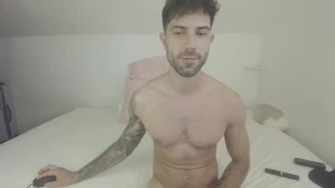 gottalovelatinas online show from May 2026 03:51:01 PM