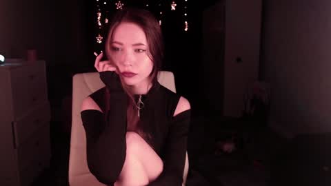 Grace online show from February 2025 11:06:01 PM