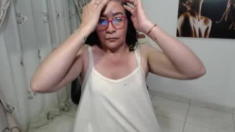 Snapshot of grace_mature_milf chatting on September 2025 11:19:02 PM grace_mature_milf online show from September 2025 11:19:02 PM