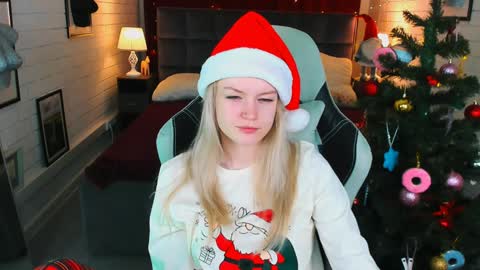 Snapshot of graceglamour chatting on December 2024 05:18:02 AM Grace Glamour online show from December 2024 05:18:02 AM
