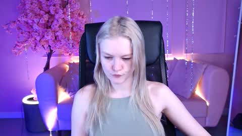 Grace Glamour online show from February 2026 05:11:01 AM