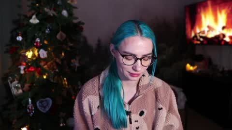 Snapshot of gracegreen chatting on December 2024 04:46:02 PM I will be glad to see you 30 N 1800 - 2300 gmt3 online show from December 2024 04:46:02 PM