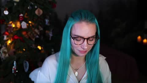 Snapshot of gracegreen chatting on December 2024 06:53:02 AM I will be glad to see you 30 N 1800 - 2300 gmt3 online show from December 2024 06:53:02 AM