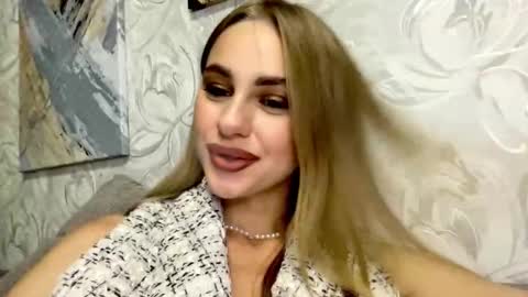 gracetorrezz online show from September 2025 08:45:01 PM