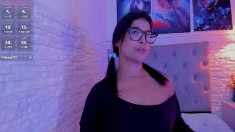 Snapshot of graceymilf999 chatting on March 2025 02:34:01 PM Gracey Milf online show from March 2025 02:34:01 PM
