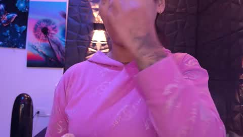 Gracey Milf online show from October 2025 11:36:01 AM