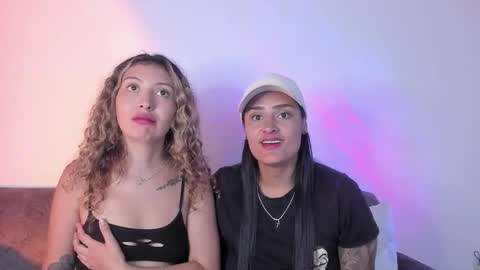 Snapshot of grave_duo chatting on November 2025 08:14:01 AM GRAVE DUO online show from November 2025 08:14:01 AM