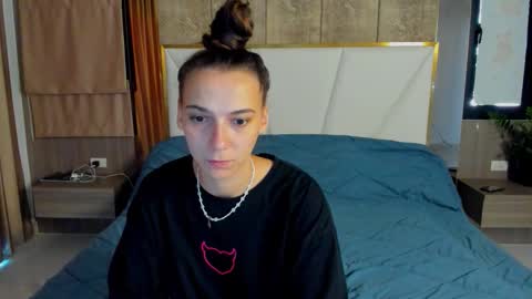 Snapshot of gravitation777 chatting on March 2026 01:34:01 AM Anna online show from March 2026 01:34:01 AM