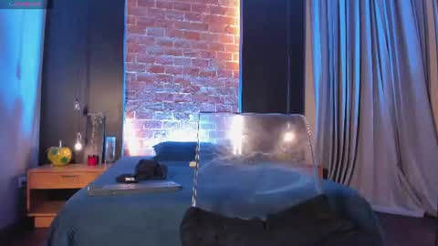 Snapshot of grayandrews chatting on July 2026 11:11:02 PM grayandrews online show from July 2026 11:11:02 PM