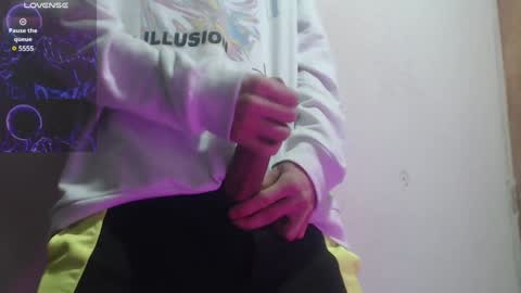 Gray online show from January 2025 05:02:02 AM