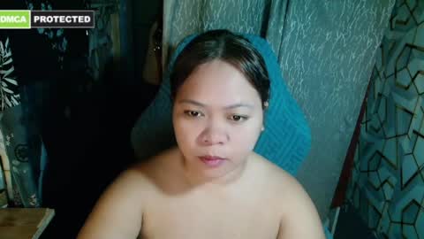 Snapshot of graziella_miamor chatting on April 2026 05:32:02 AM graziella_miamor online show from April 2026 05:32:02 AM