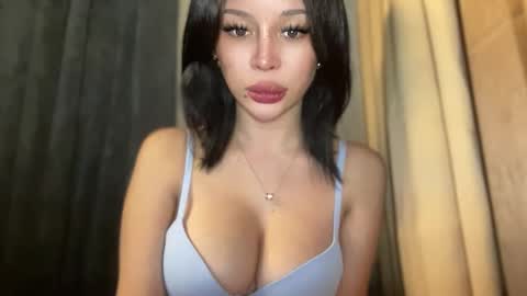 Marie Pelie online show from January 2026 11:36:01 AM