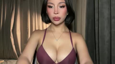 Marie Pelie online show from February 2026 08:51:01 AM