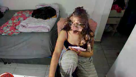 GreciaRuiz online show from April 2026 01:21:02 AM