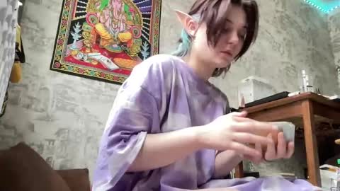 Snapshot of greenelfapril chatting on February 2025 07:47:02 AM April online show from February 2025 07:47:02 AM