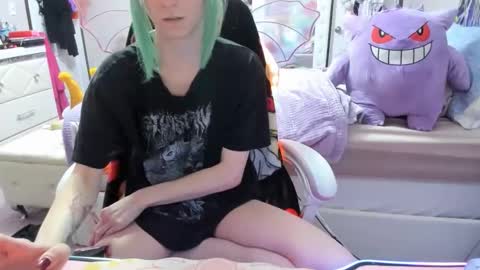 GreenEyedLovexo online show from November 2025 06:54:01 PM