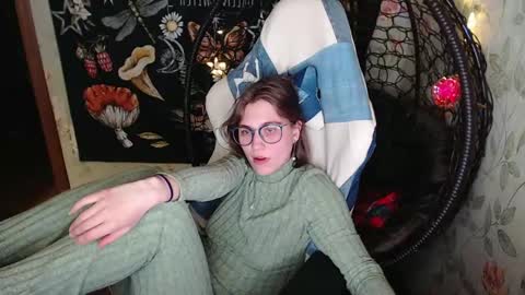 Lina online show from April 2026 05:30:01 PM