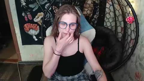 Lina online show from June 2026 12:37:01 PM