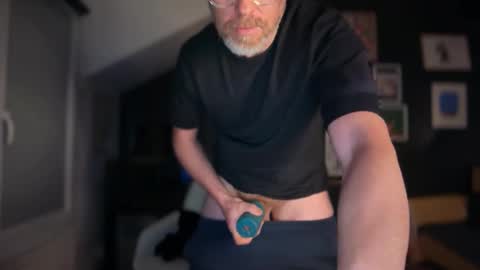 greggy92 online show from March 2026 10:27:01 PM