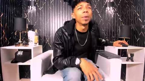 Snapshot of gregory_sforza chatting on October 2025 12:39:01 PM GregorySforza online show from October 2025 12:39:01 PM